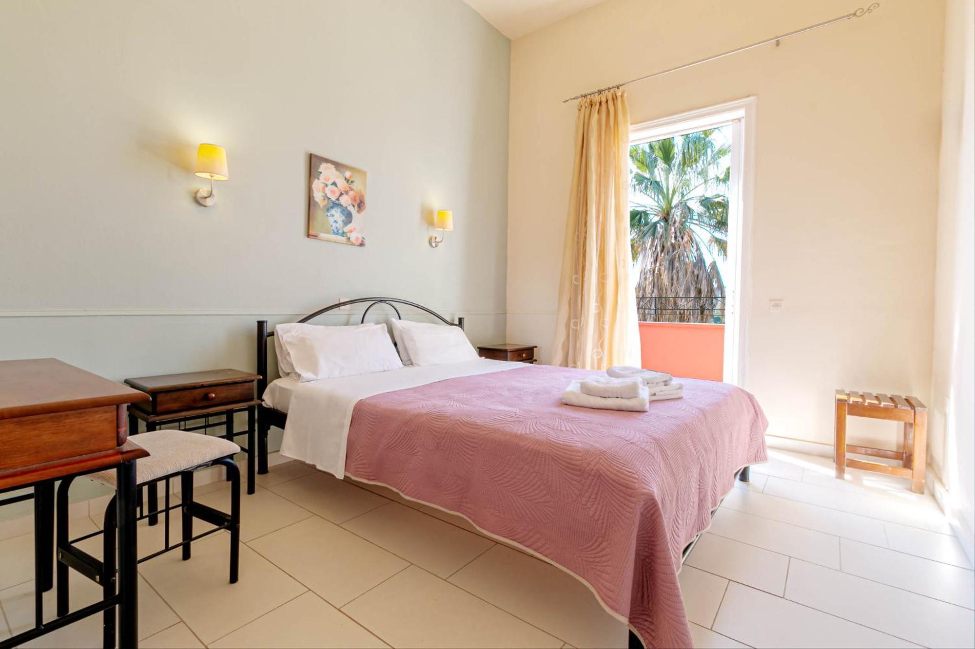 Hotel Ionian Arches Gouvia Habitación foto